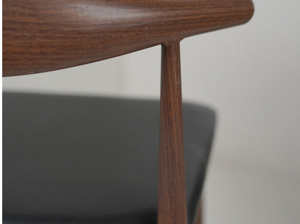 Hansa Dark - Metal Restaurant Chair with Wooden Finish