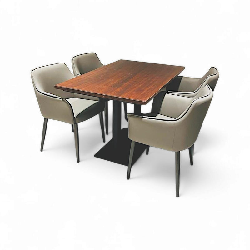 Skyla 4 Seater Set